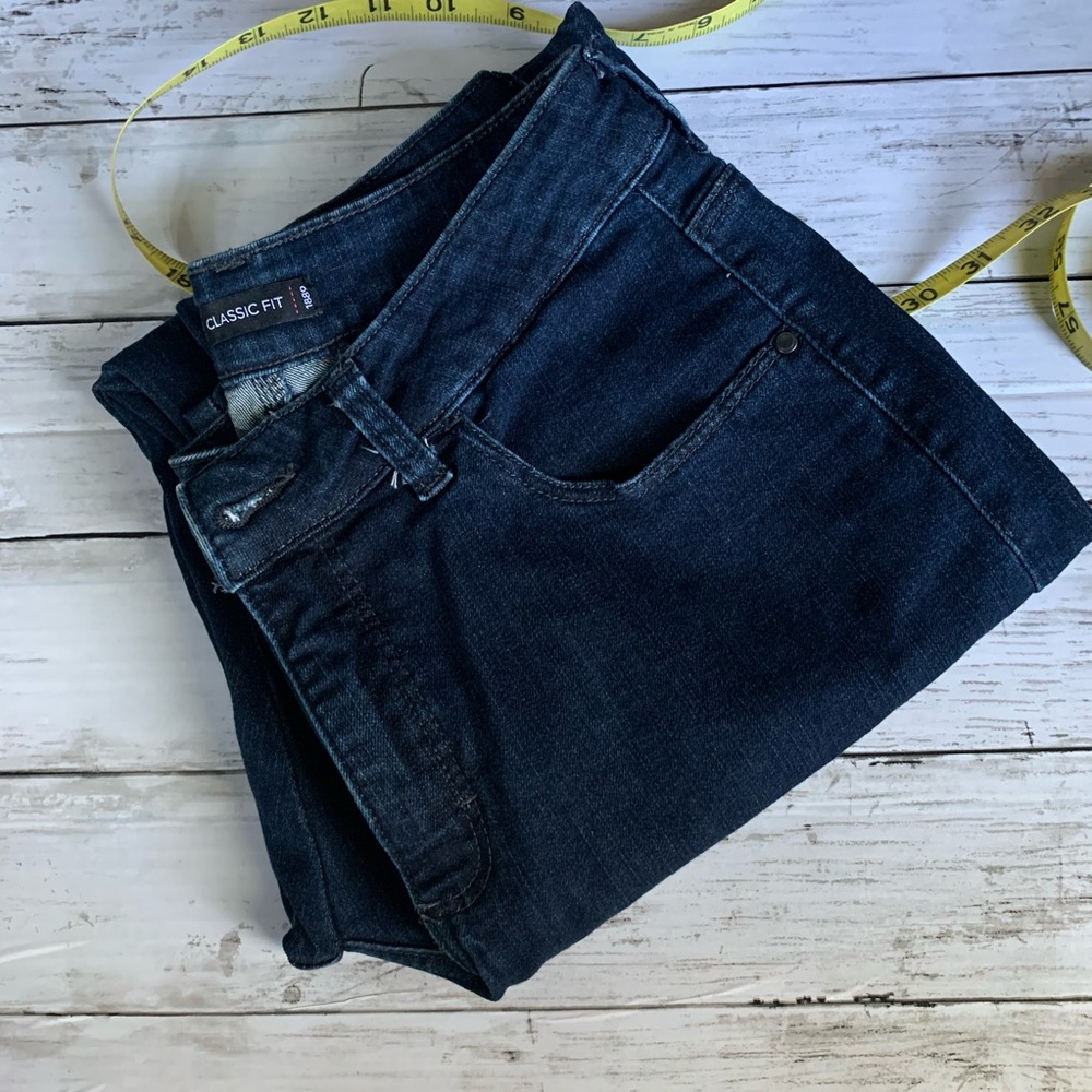 Lee Classic Fit. Jeans.